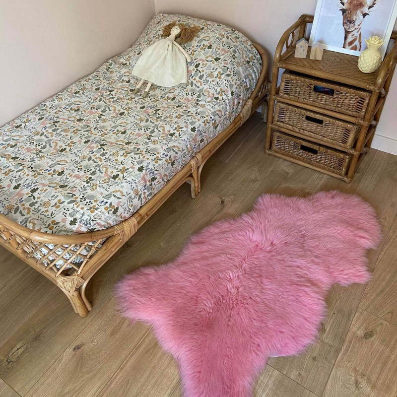 Peau de mouton rose