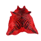 Peau de vache zébrée rouge