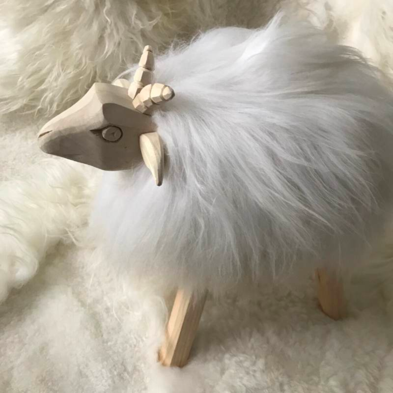 mouton décoratif chambre enfant