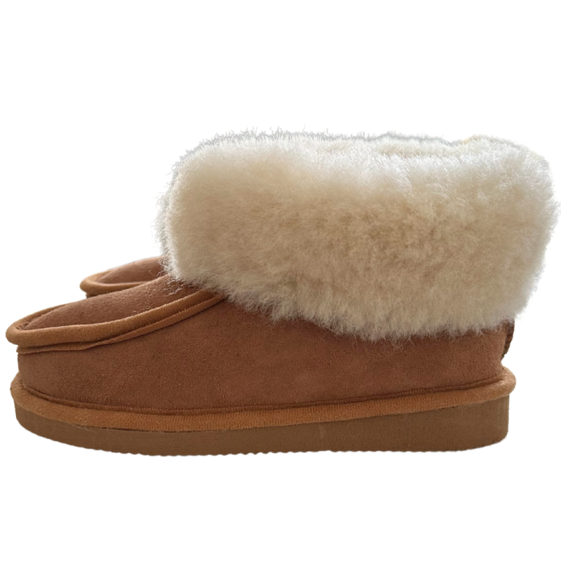 Kinderpantoffels van schapenvacht