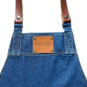 Schort van leer en donker denim