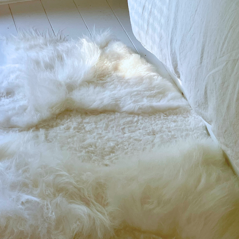 Tapis en Peau de Mouton DESIGN sur mesure ! Unique en France
