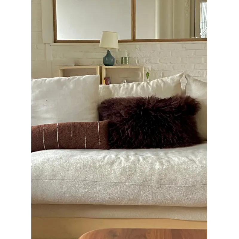 Coussin agneau du Tibet 30×50 – Maison Thuret – Luxe & douceur