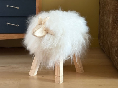 Comment nettoyer une peau de mouton naturelle ?