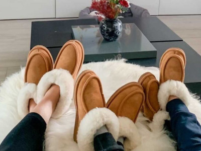 Chaussons en Peau de Mouton : Le Confort Suprême pour Vos Pieds